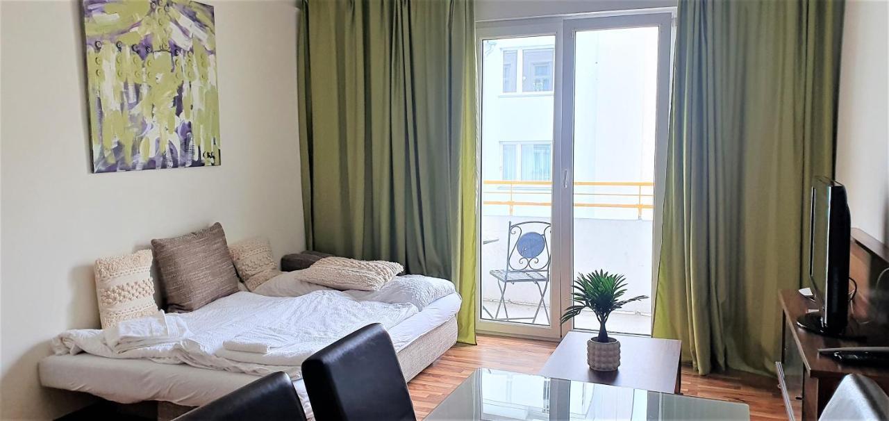 Govienna - Messe Wien Apartment Eksteriør billede